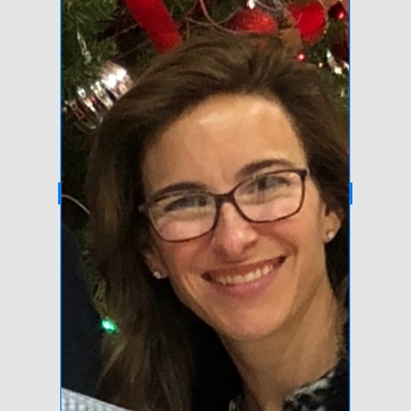 Meet your Posher, Kristen - Picture 1 of 1
